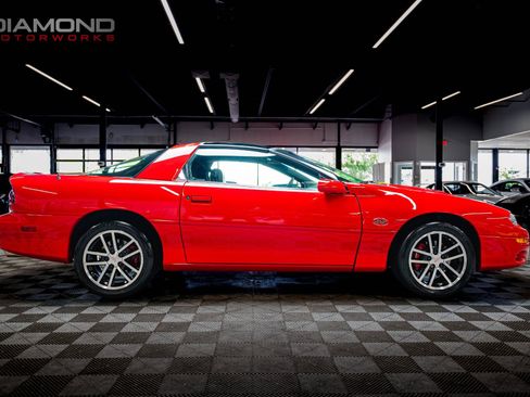 Used 2002 Chevrolet Camaro Z28 w/ SS Performance/Appearance Pkg RWD image 14
