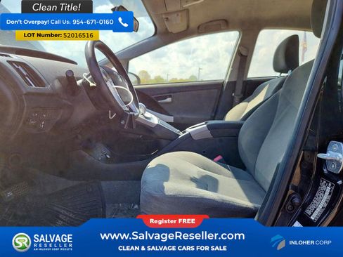 Used 2012 Toyota Prius Two FWD image 9