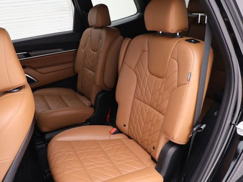 Used 2023 Kia Telluride EX X-Line image 12