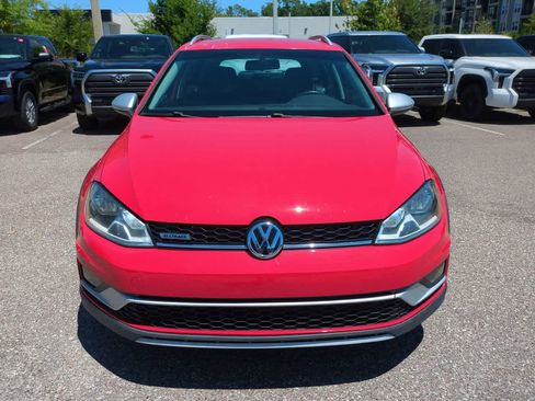 Used 2017 Volkswagen Golf Alltrack S AWD/4WD image 9