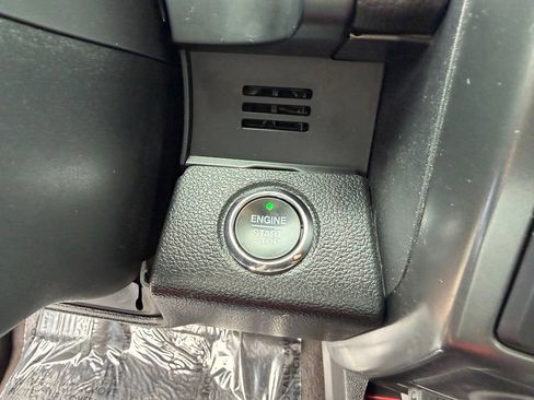 Used 2018 Ford F150 Lariat AWD/4WD image 31