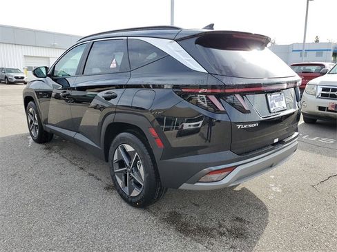 New 2026 Hyundai Tucson SEL image 3