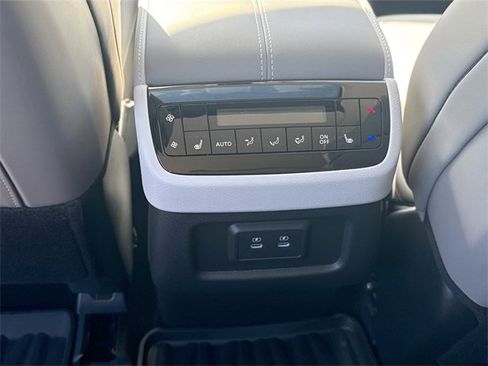 New 2026 INFINITI QX60 Luxe w/ Cargo Package image 19