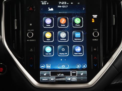 Used 2025 Subaru Ascent Premium AWD/4WD image 16