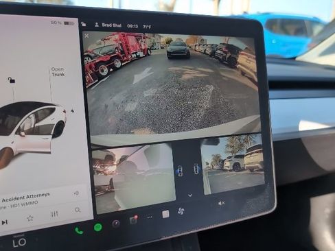 Used 2021 Tesla Model 3 Performance image 14