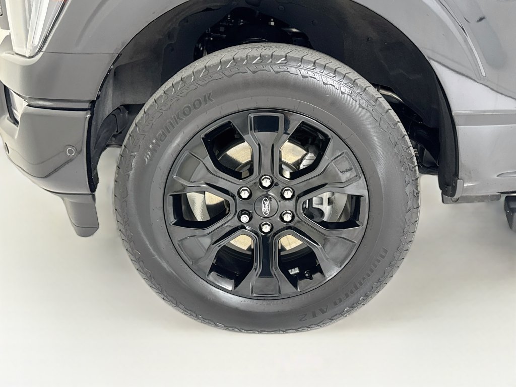 Used 2023 Ford F150 Lariat w/ Equipment Group 502A High AWD/4WD image 33