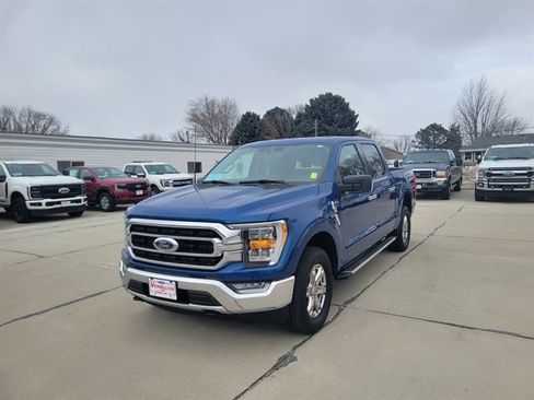 Certified 2023 Ford F150 XLT w/ Equipment Group 302A High image 10