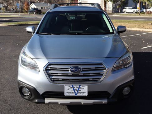 Used 2017 Subaru Outback 3.6R Limited image 12