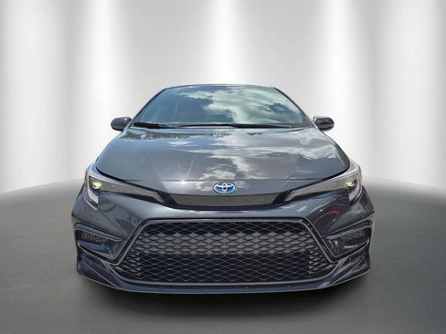 Used 2024 Toyota Corolla SE w/ SE Package AWD/4WD image 8