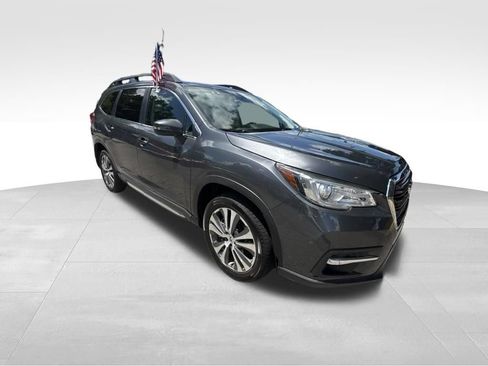 Used 2022 Subaru Ascent Limited w/ Technology Package AWD/4WD image 10