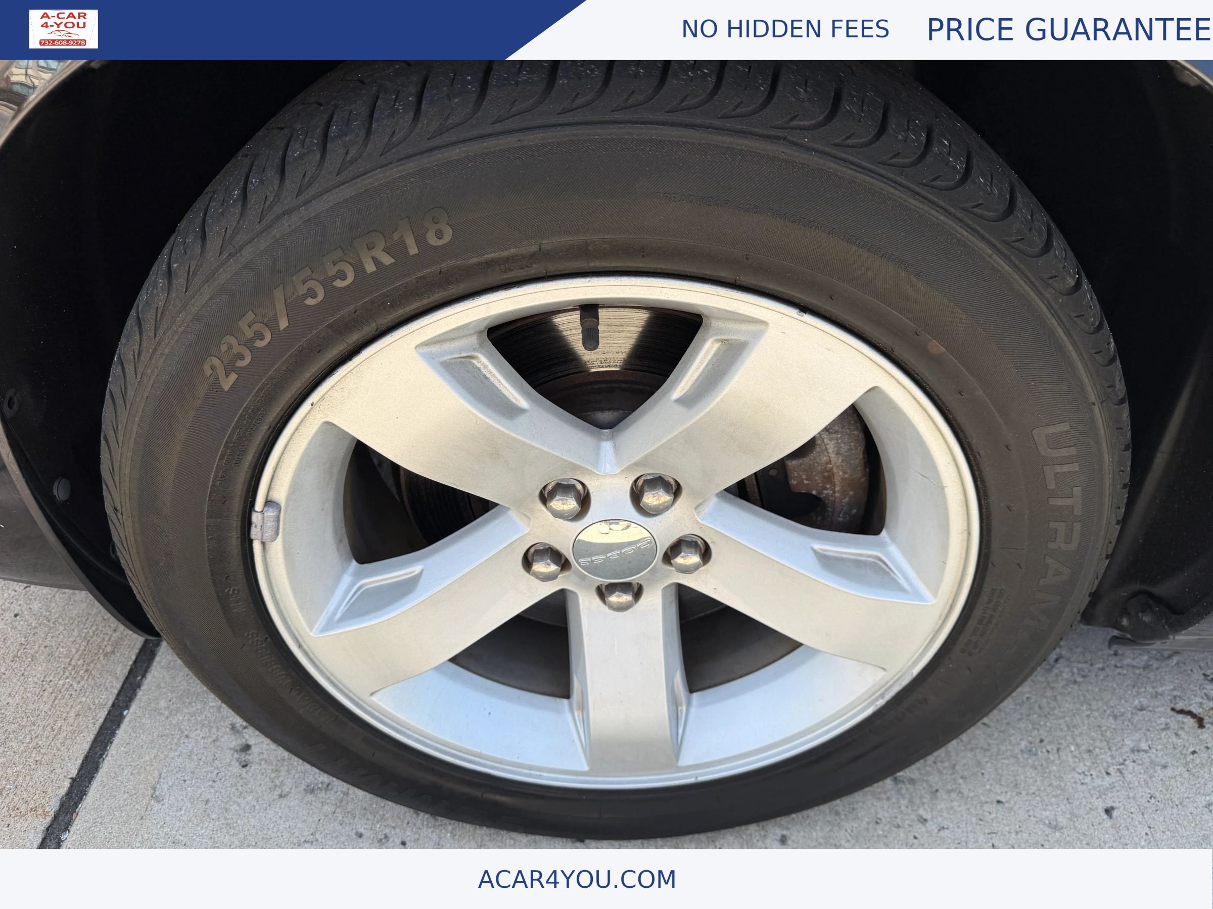 Used 2014 Dodge Challenger R/T RWD image 23