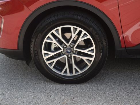 Used 2020 Ford Escape SEL AWD/4WD image 27