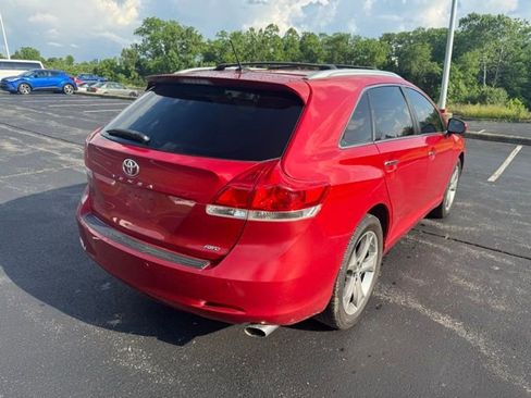 Used 2011 Toyota Venza AWD w/ Convenience Pkg image 3