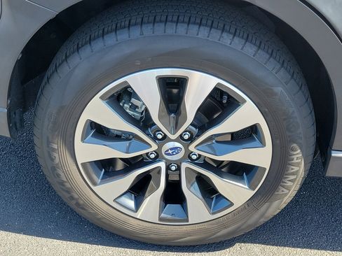 Certified 2024 Subaru Outback Limited image 10