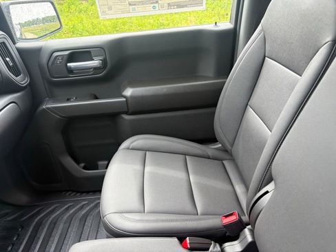New 2026 Chevrolet Silverado 1500 W/T w/ WT Value Package AWD/4WD image 15