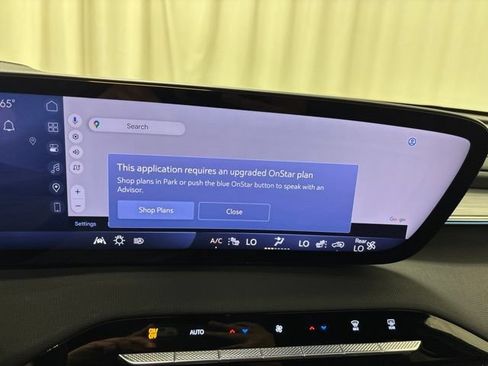 Used 2025 Buick Enclave Preferred FWD image 22