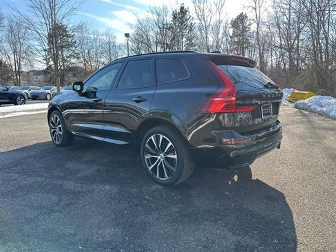 Certified 2023 Volvo XC60 B5 Plus w/ Climate Package image 6
