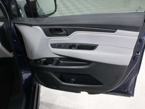 Used 2024 Honda Odyssey EX-L image 27