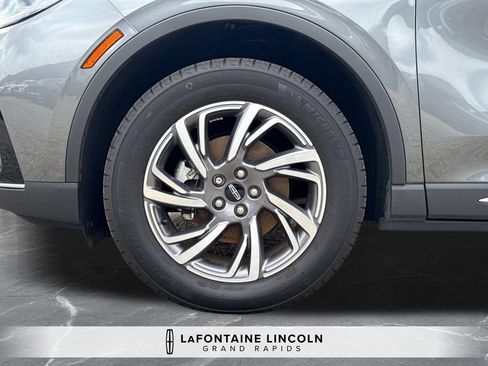 Certified 2024 Lincoln Corsair AWD w/ Equipment Group 101A image 33