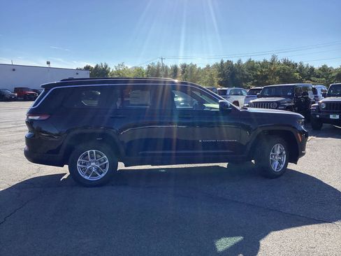 New 2025 Jeep Grand Cherokee L Laredo w/ Luxury Tech Group I image 8