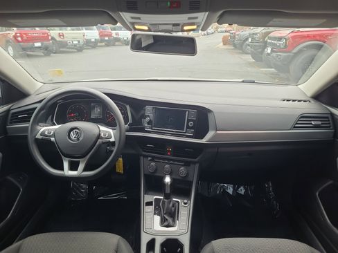 Used 2020 Volkswagen Jetta S w/ Driver Assistance Package image 20
