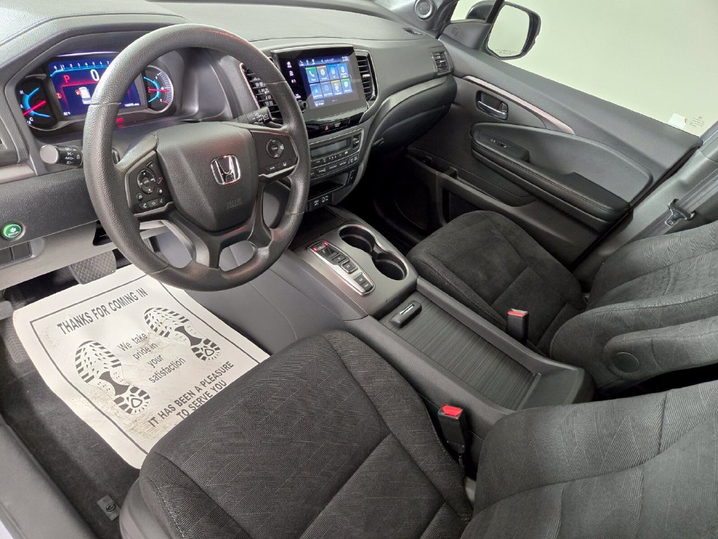 Used 2022 Honda Pilot Sport image 16