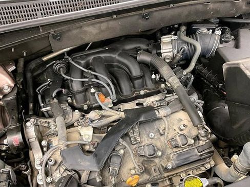 Used 2017 Toyota Highlander XLE image 30