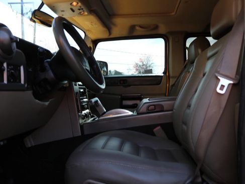 Used 2003 HUMMER H2 Base 4dr 4WD SUV w/ Preferred Equipment Group image 45