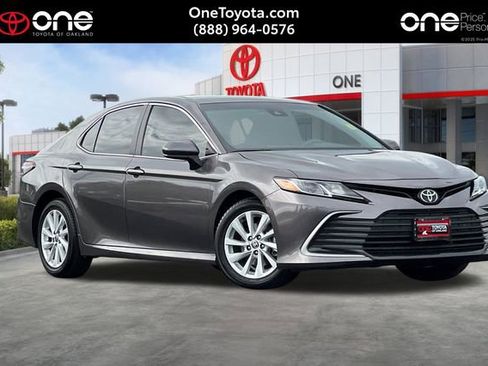 Used 2024 Toyota Camry LE FWD image 1