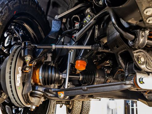 Used 2026 GMC Sierra 3500 Denali Ultimate image 14