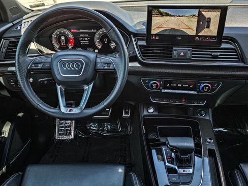 Used 2024 Audi SQ5 Prestige AWD/4WD image 39