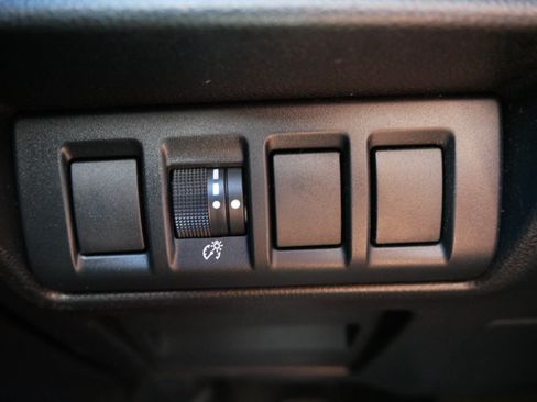 Used 2020 Subaru Outback AWD/4WD image 26
