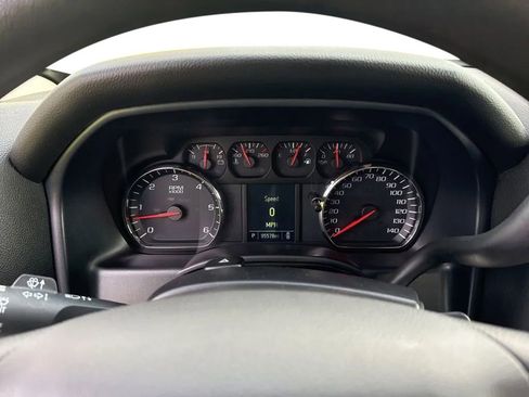 Used 2016 Chevrolet Silverado 1500 Custom w/ Custom Convenience Package image 16