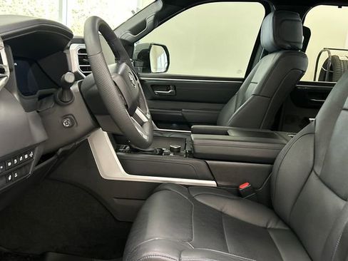 Used 2025 Toyota Tundra Platinum image 10