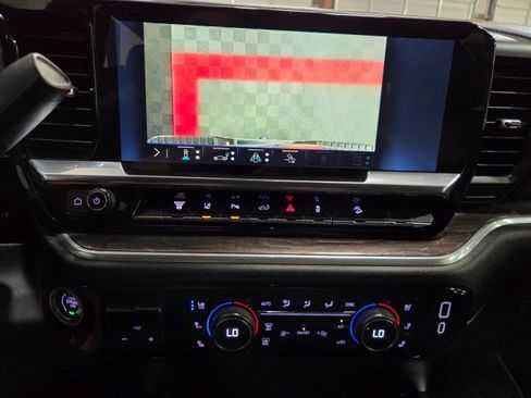 Used 2024 Chevrolet Silverado 2500 LTZ w/ LTZ Premium Package AWD/4WD image 61