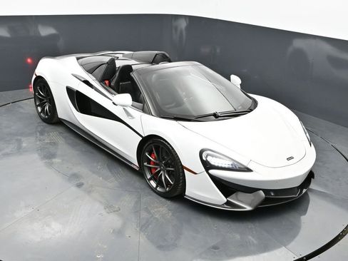 Used 2019 McLaren 570S Spider image 44