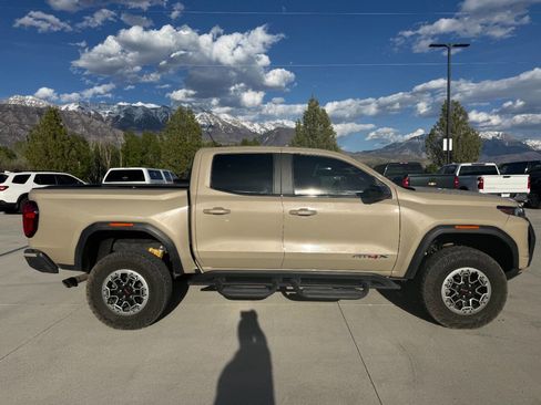 Used 2023 GMC Canyon AT4X w/ Edition 1 AWD/4WD image 2