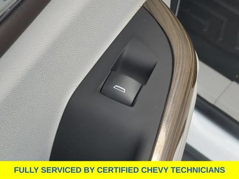 Used 2023 GMC Acadia SLE w/ Driver Convenience Package FWD image 36
