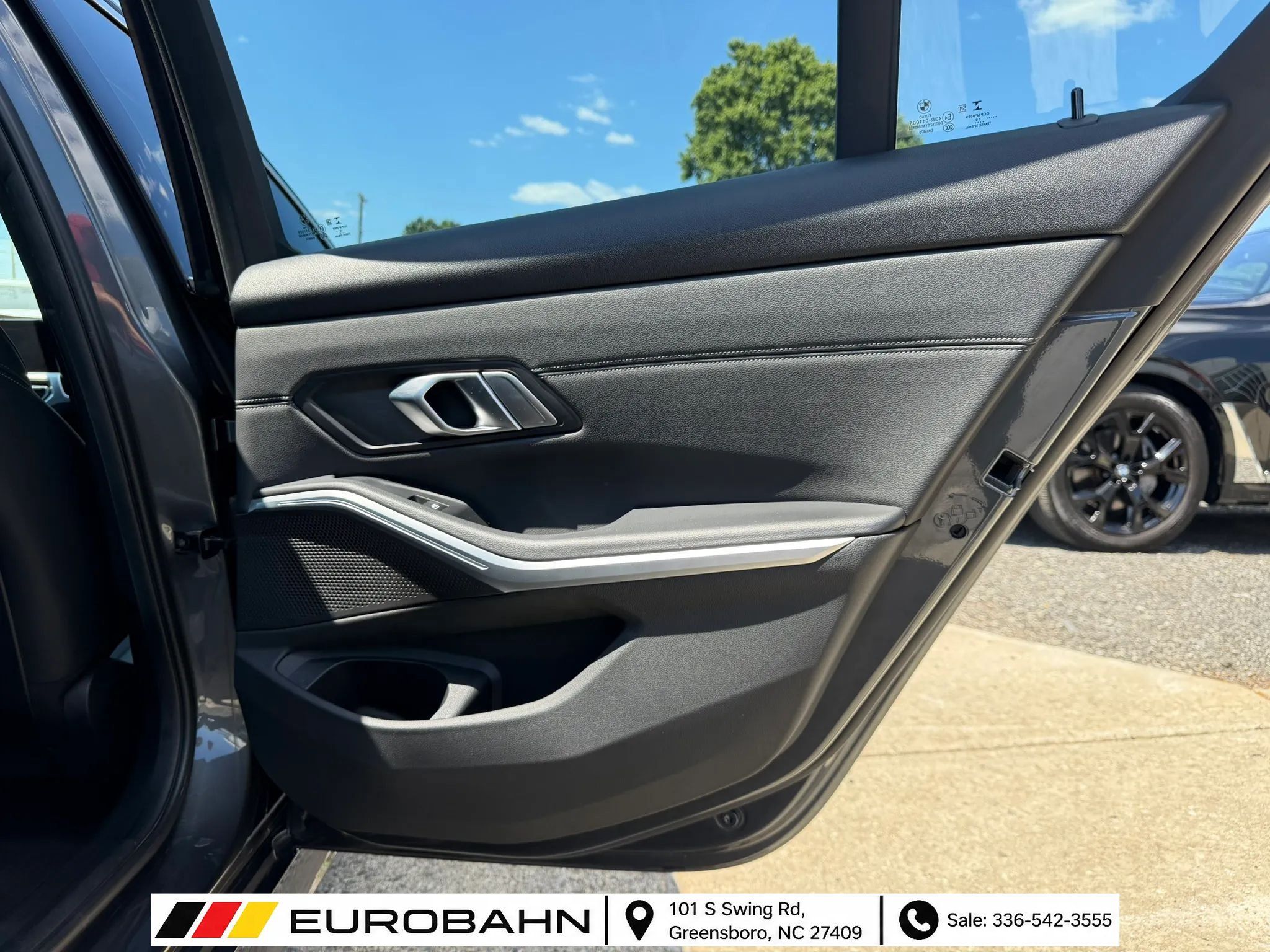 Used 2019 BMW 330i xDrive Sedan w/ Convenience Package AWD/4WD image 47