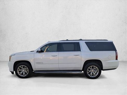 Used 2016 GMC Yukon XL SLT w/ Open Road Package image 7