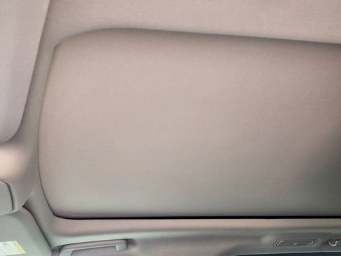 New 2026 Ford Expedition Active image 24