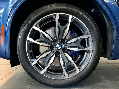 Certified 2022 BMW X4 M40i w/ Premium Package image 9