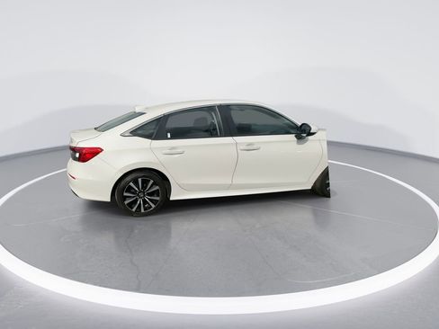 Used 2024 Honda Civic EX image 8