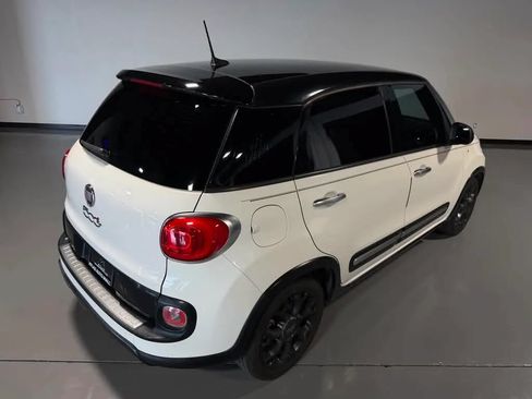 Used 2017 FIAT 500L Trekking w/ Dual-Pane Sunroof Package FWD image 35