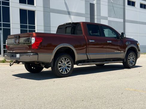 Used 2016 Nissan Titan Platinum Reserve AWD/4WD image 5