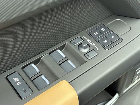 New 2026 Land Rover Defender 130 S AWD/4WD image 17