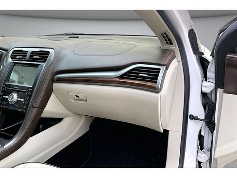 Used 2017 Ford Fusion Platinum FWD image 49