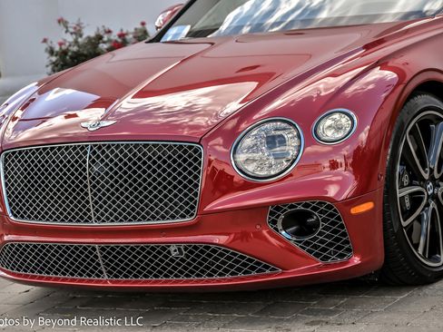 Used 2020 Bentley Continental GT image 5