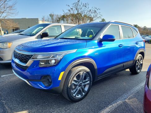 Used 2021 Kia Seltos S image 3