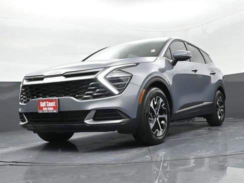 Used 2025 Kia Sportage EX image 29